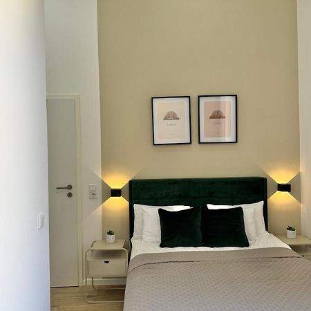 Heaven Homes - Doppelzimmer Mit Eigenem Bad Дюссельдорф Экстерьер фото